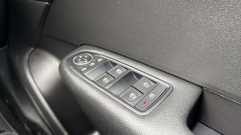 Renault Arkana 1.6 E-TECH Hybrid 145 Iconic 5dr Auto Hybrid Estate